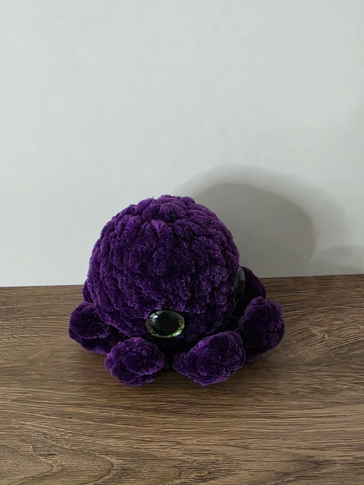 Mini Octopus Plushie w/ Glittery Colored Eyes