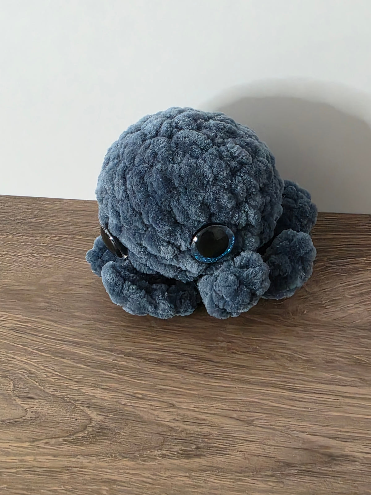 Mini Octopus Plushie w/ Glittery Colored Eyes