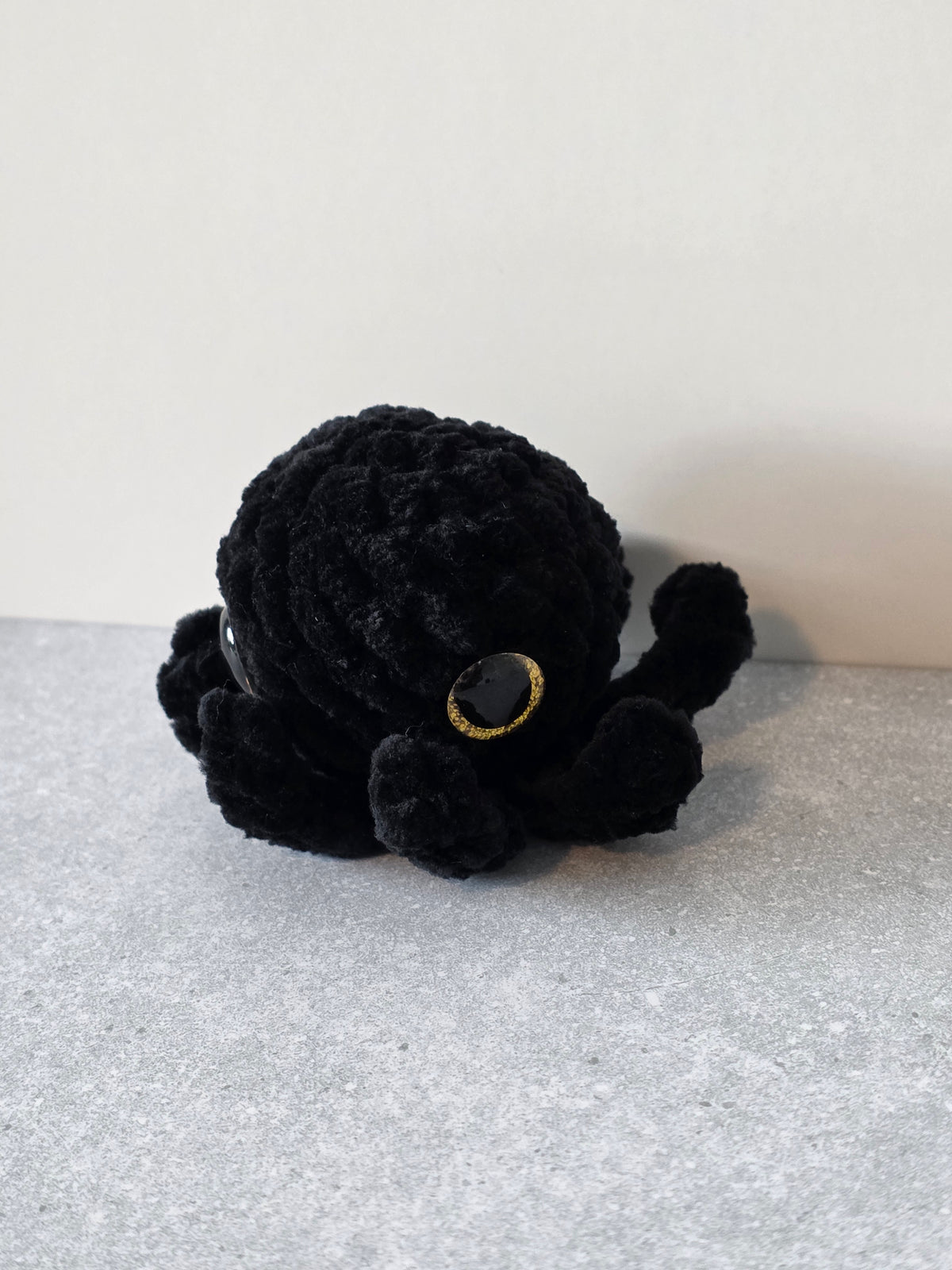 Mini Octopus Plushie w/ Glittery Colored Eyes